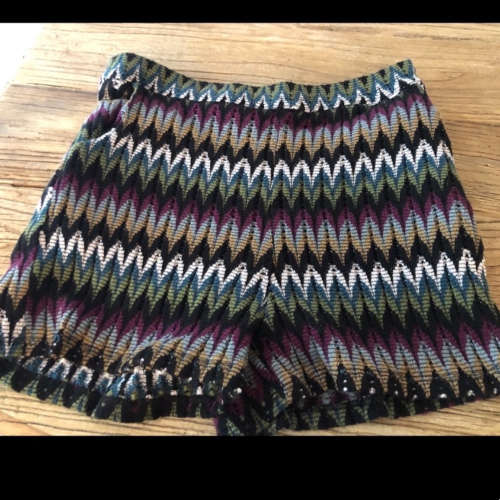 3/$25 High Waisted Pattern Shorts